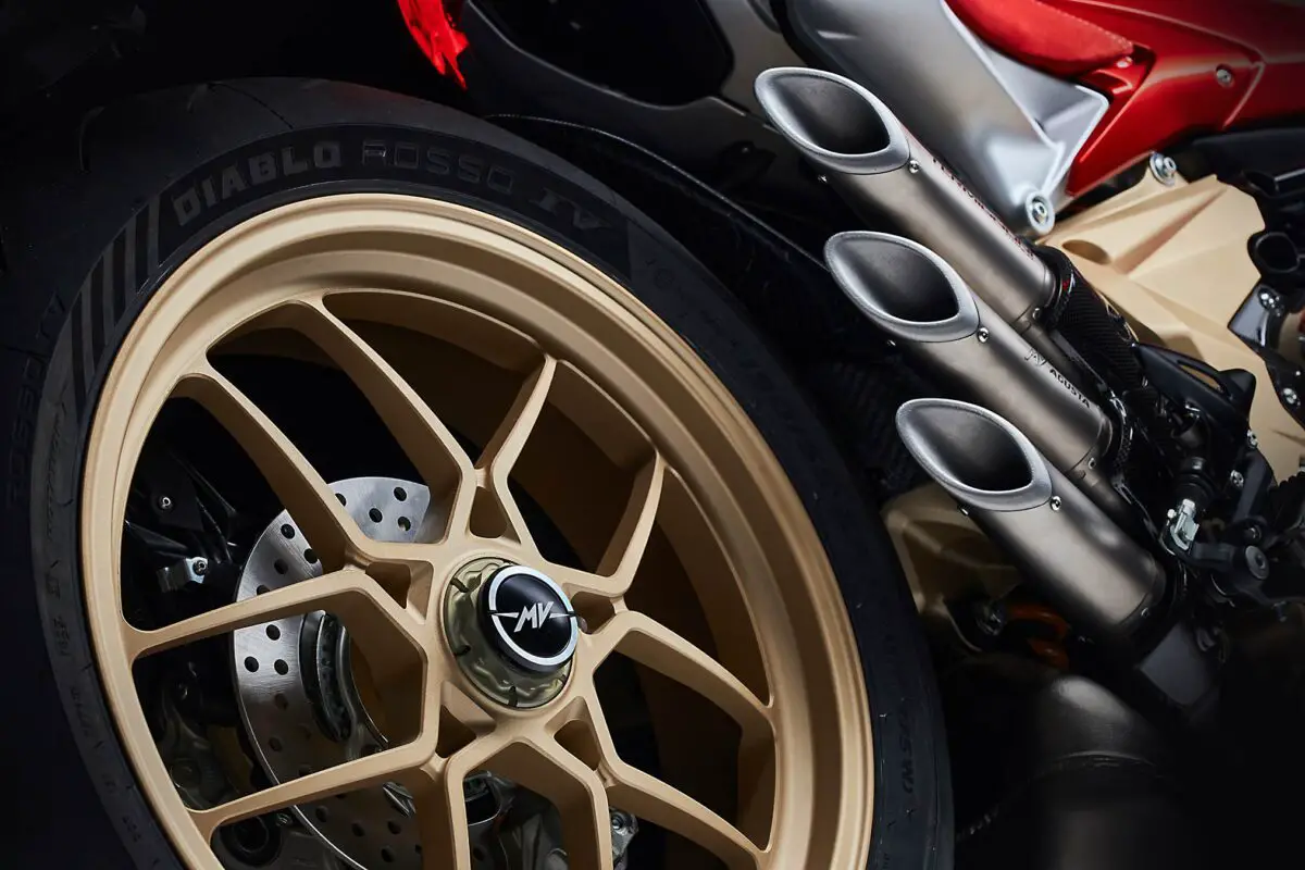 2026 MV Agusta Brutale Serie Oro