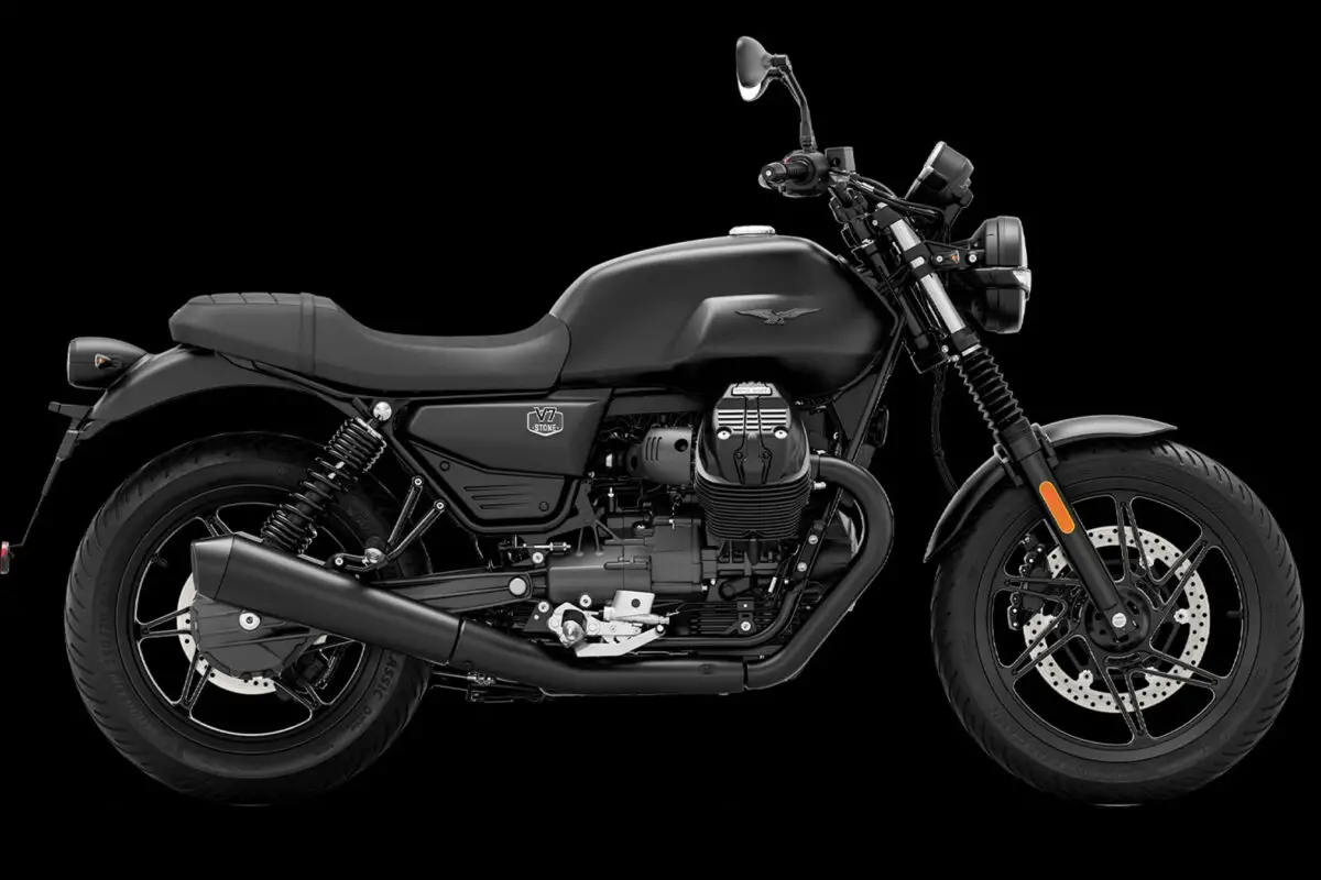 2026 Moto Guzzi V7 Stone